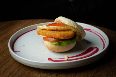 Hashbrown & Egg English Muffin